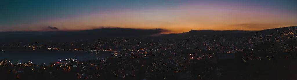 views from panorama hotel accommodation best hostel airbnb costa azul b&b lukas nina valparaiso chile city hill cerro alegro