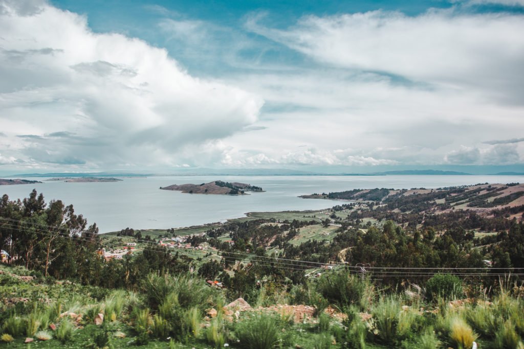 things to do in copacabana bolivia islas islands luna sol 