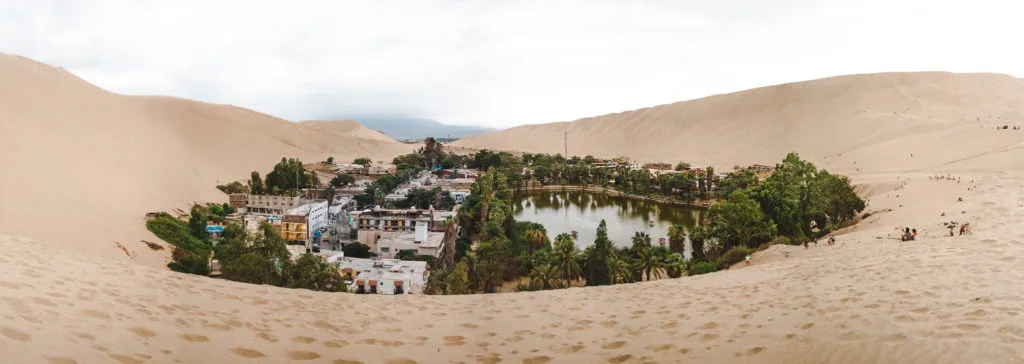 huacachina sand dunes oasis town