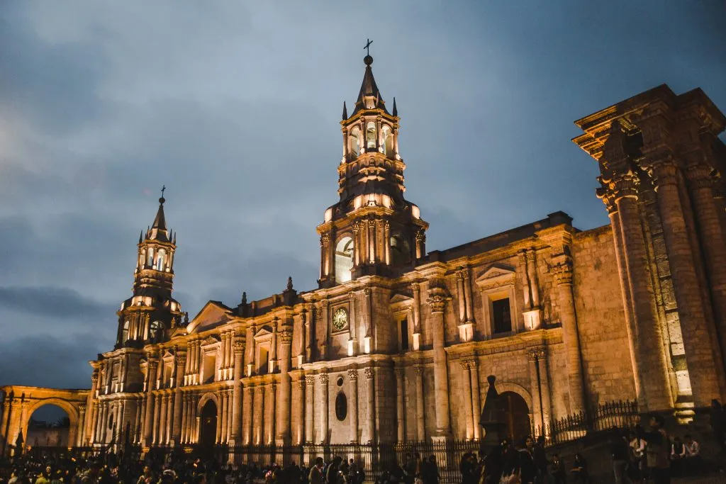things to do in arequipa peru - churches