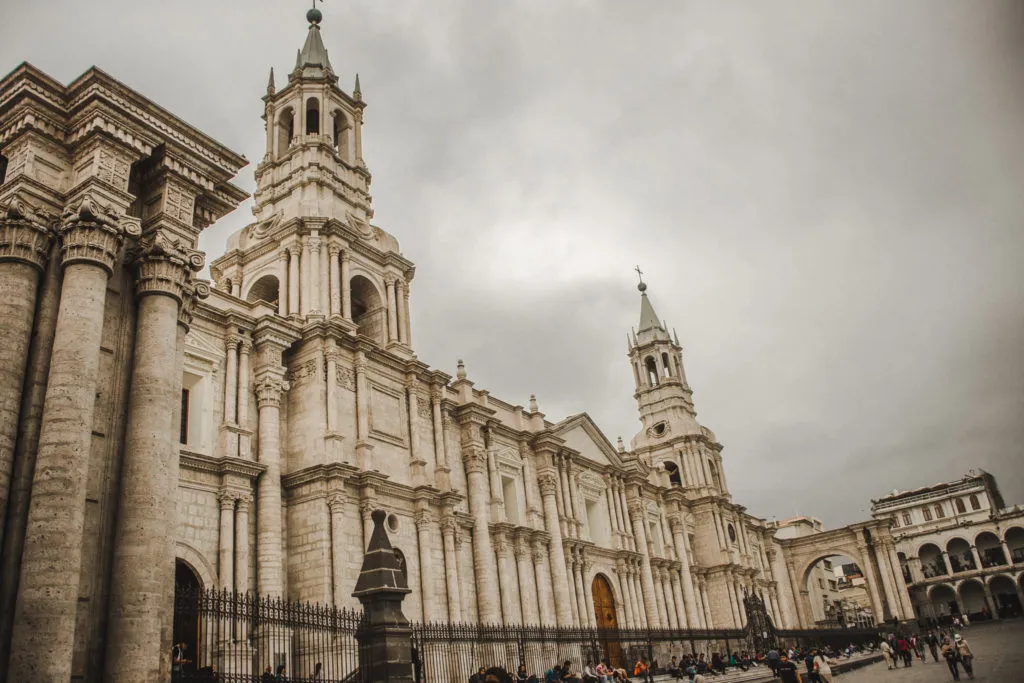 arequipa peru cathedral catholic christianity buildings history lovers historical cities south america latin america beautiful colonial