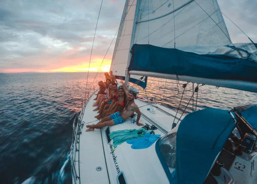 How to book a San Blas Islands boat tour bluesailing Sailing Koala X San Bas Adventures Colombia to Panama boat