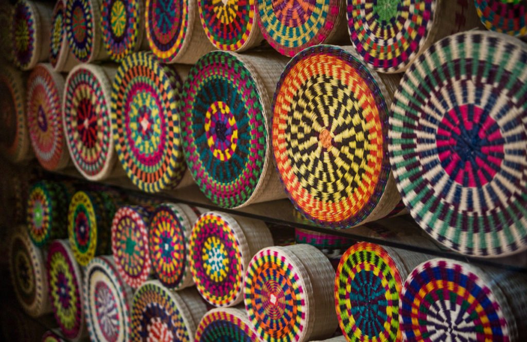 2 weeks in Ecuador itinerary cuenca indigenous artisanal market