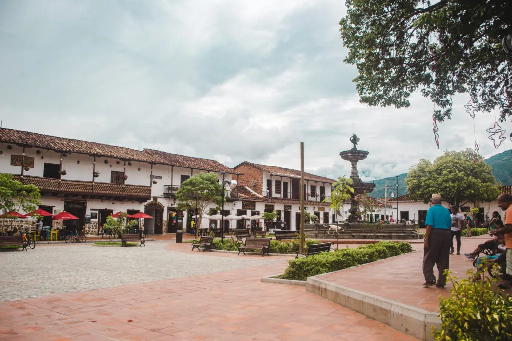 A Guide to Santa Fe de Antioquia Colombia | suspension bridge colgante | Small town Colombia | Medellín day trip | South America travel guides by travel couple Cuppa to Copa Travels