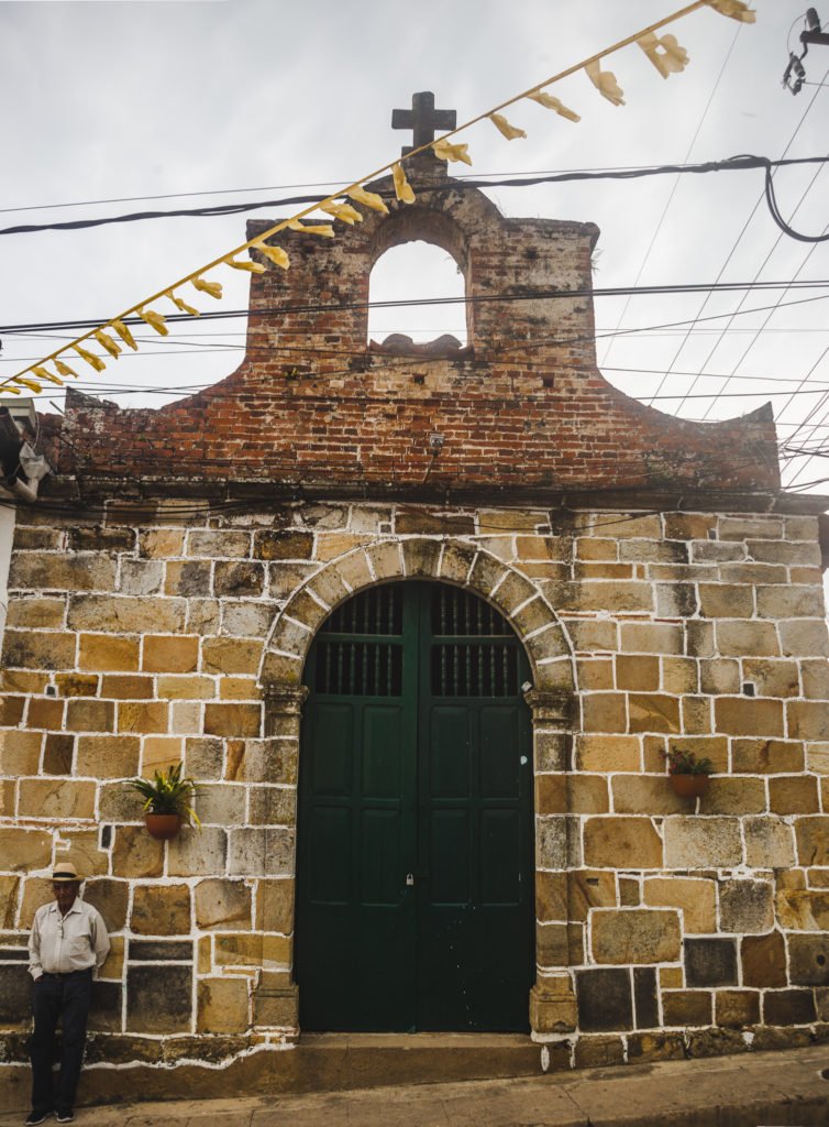 Pueblo Guadalupe, Santander, Colombia | Travel guide to Guadalupe, Colombia | quebrada las gachas