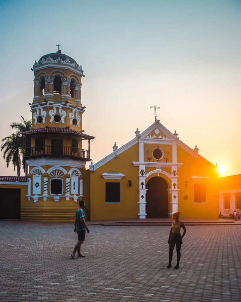 Yellow church in Mompox Colombia Magdalena travel guide Bolivar mompos