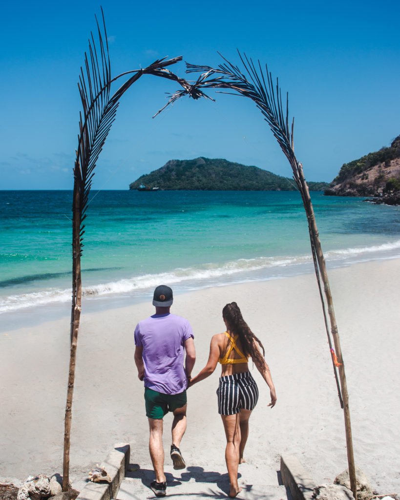 Almond Bay beaches of Providencia Island Colombia travel guide