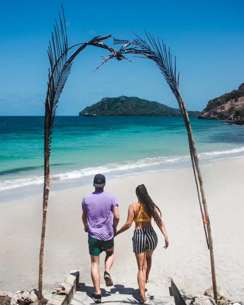 Almond Bay beaches of Providencia Island Colombia travel guide