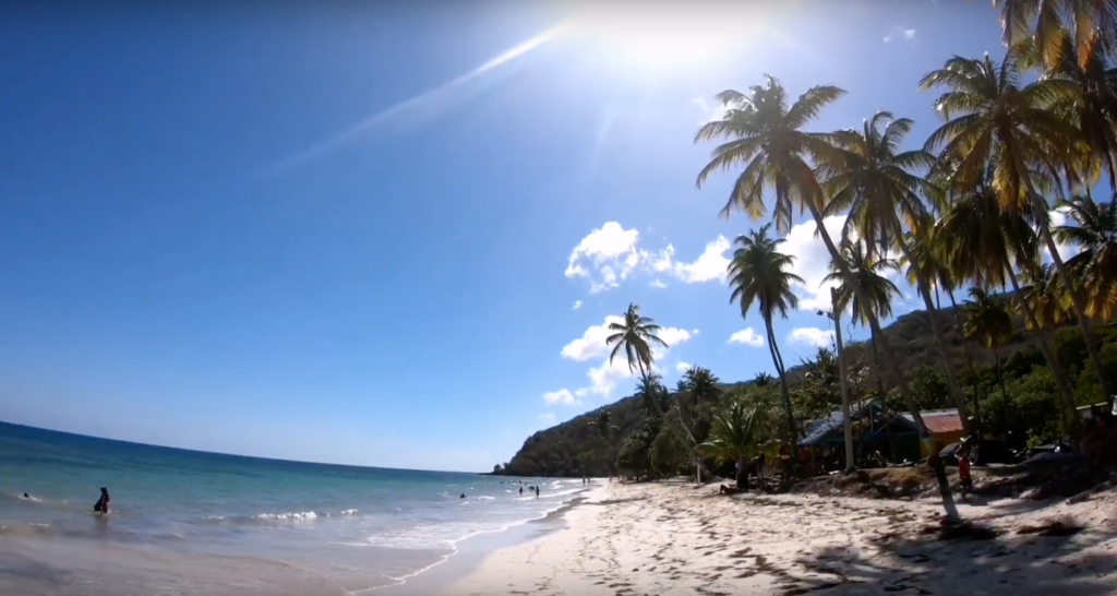 Roland's reggae bar Manzanillo Beach Isla de Providencia | Colombia travel guides by Cuppa to Copa Travels