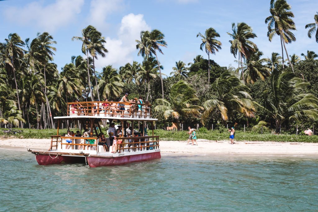 Guide to Maragogi vs Porto de Galinhas alternative, Brazil | Praia dos Carneiros tour review travel couple