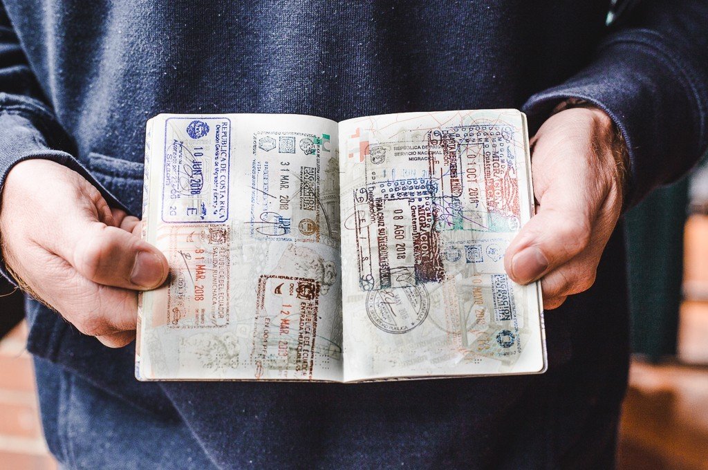 Border-crossing tips & info on tourist visas in South America for UK citizens