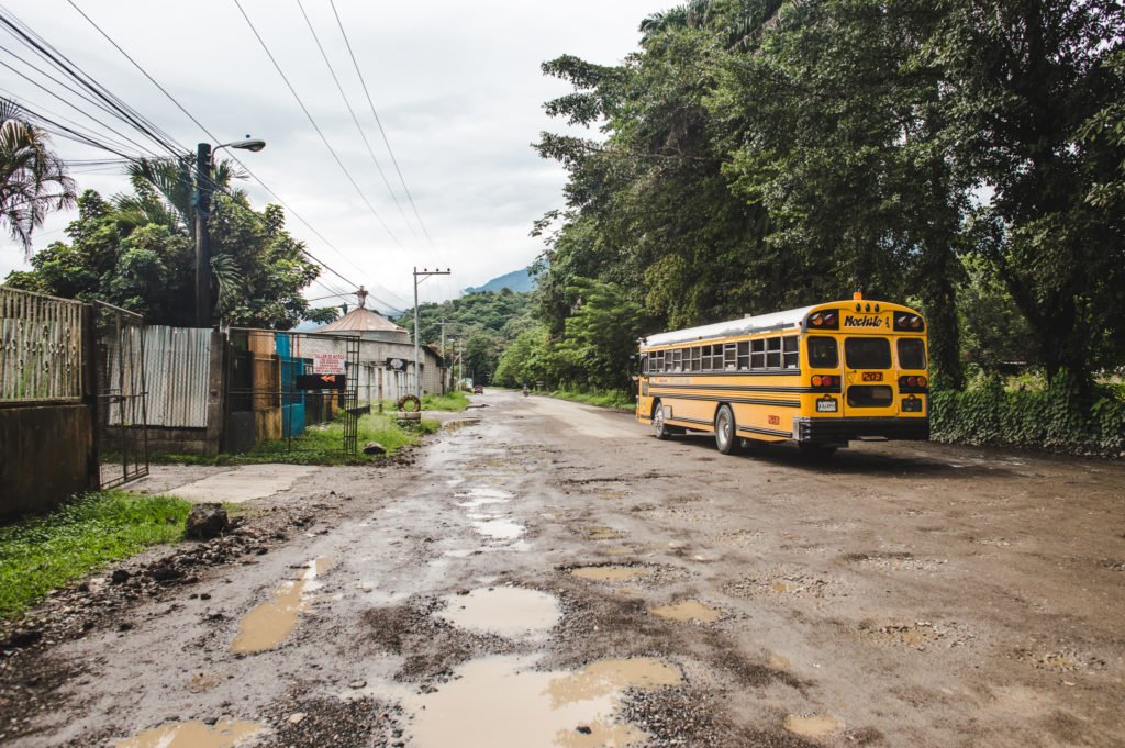 Lago de Yojoa how to get to Lake Yojoa Honduras chicken bus Pulhapanzak Waterfall