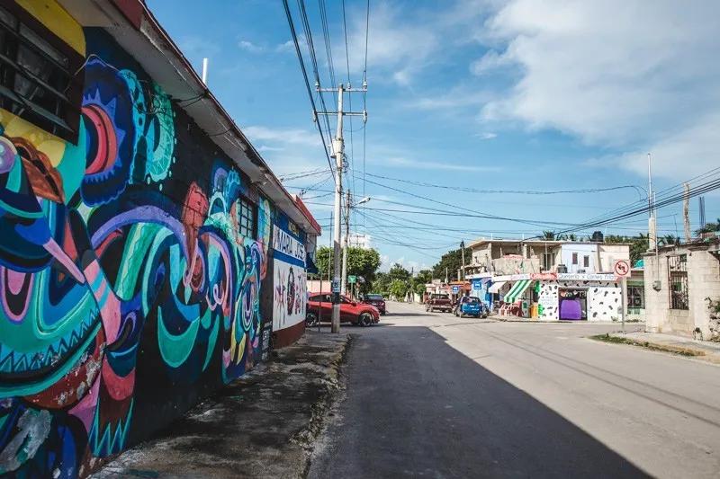 street art lake bacalar things to do