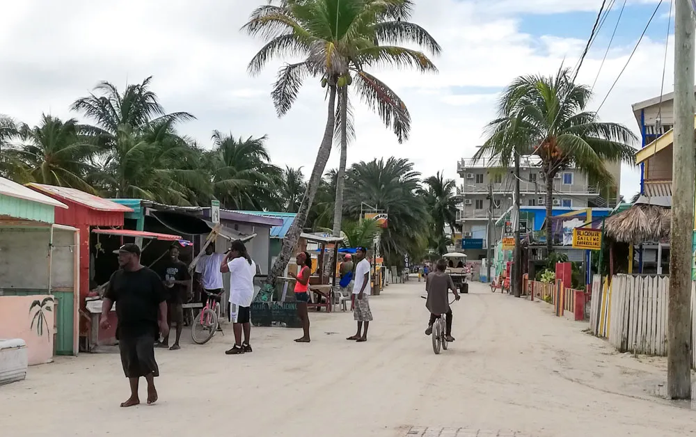 things to do on caye caulker belize