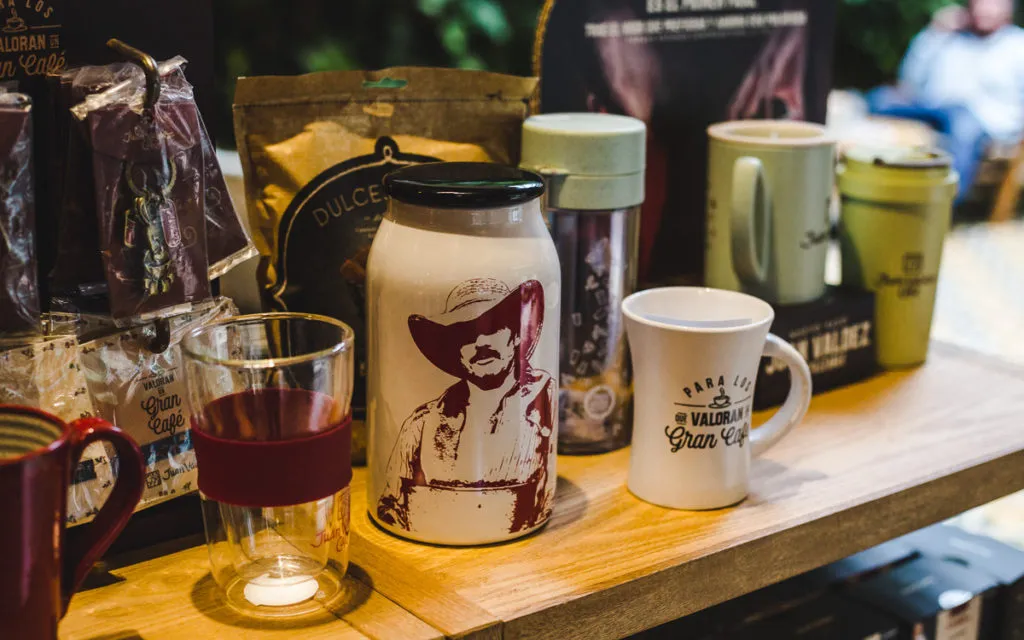 juan valdez cafe price coffee in colombia