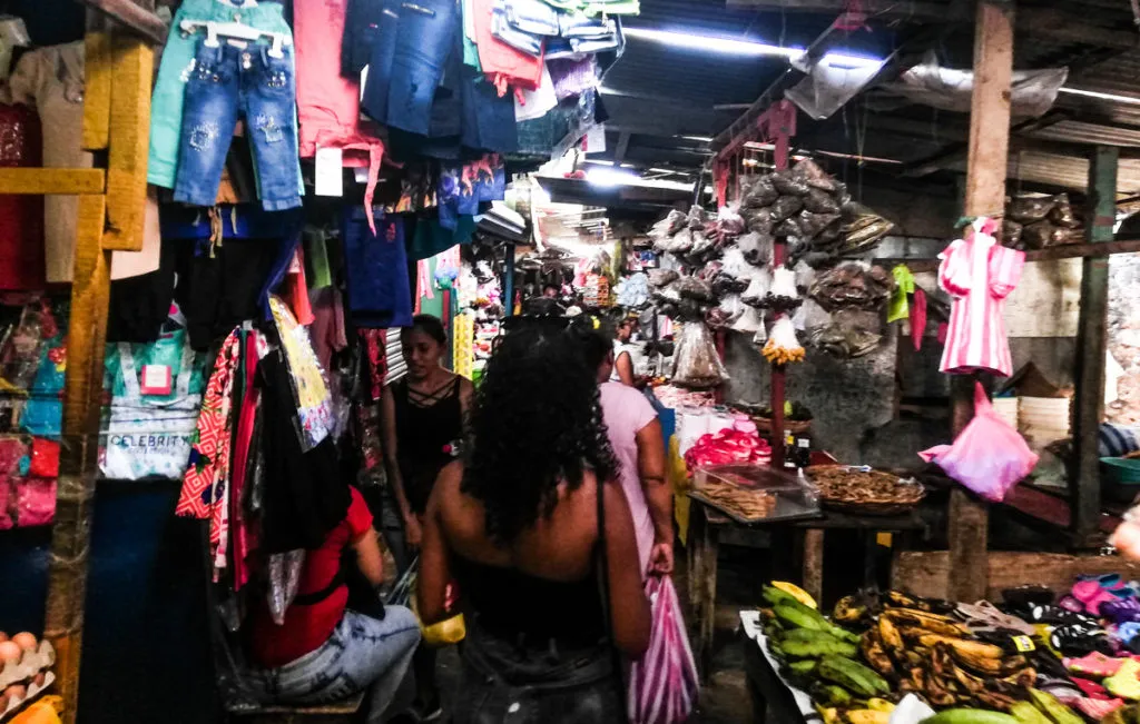 Best time to travel Nicaragua backpacking blog travel guide market