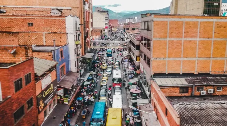 el hueco shopping top things to do in Medellin