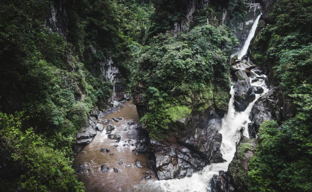 ruta cascadas waterfall baños ecuador backpacking bucketlist las penas best places to visit in ecuador