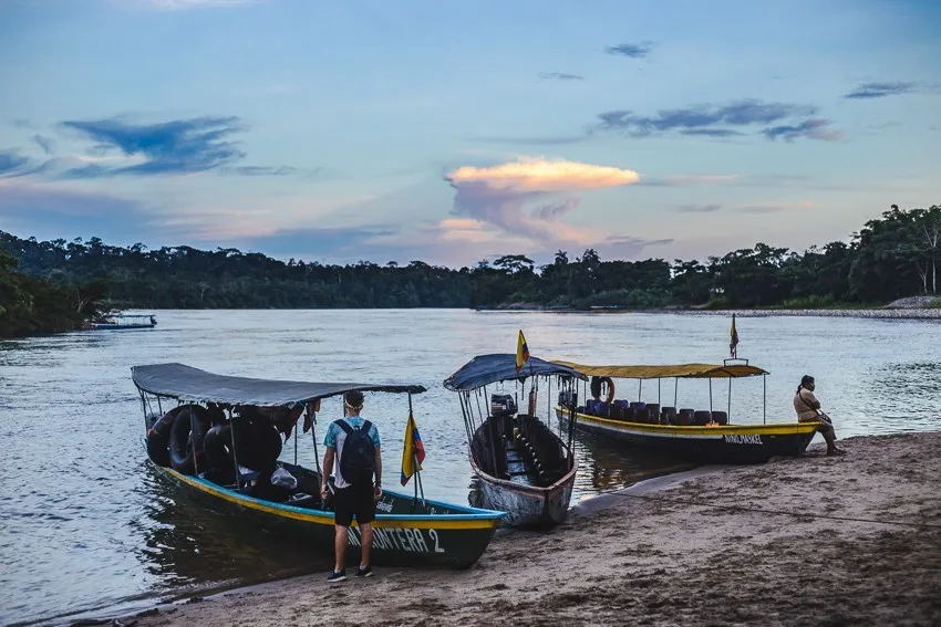puerto misahualli rio napo tena ecuador backpacking amazon