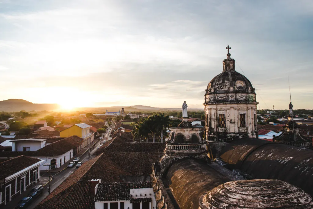 2 weeks in Nicaragua itinerary backpacking granada