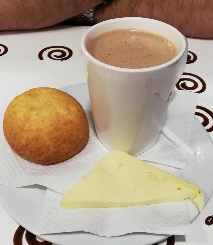 south american drinks - hot chocolate and cheese in colombia