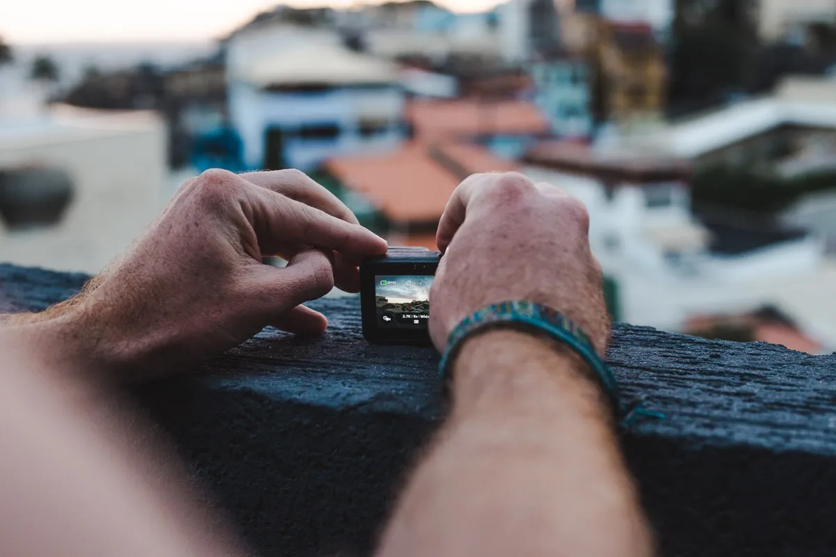 A simple guide to the 4 best cameras for travel blogging in 2021