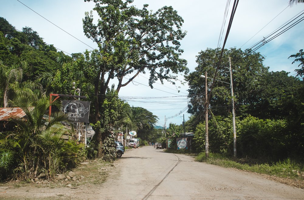 dusty road in costa rica: 11 things to know about costa rica transport