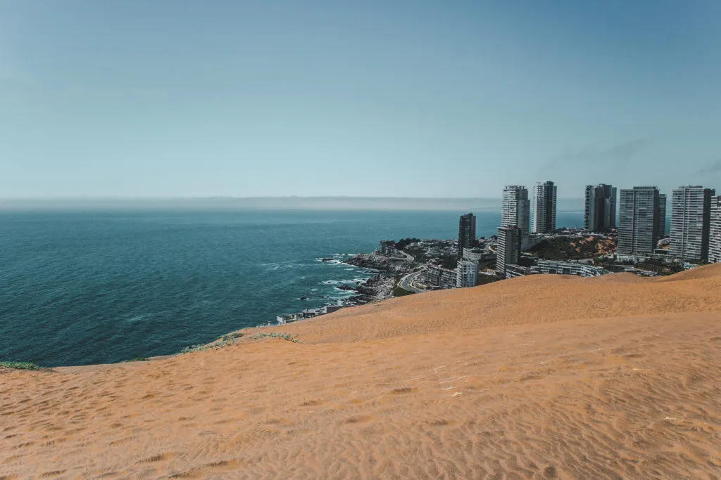chile-tourist-attractions-concon sand dunes