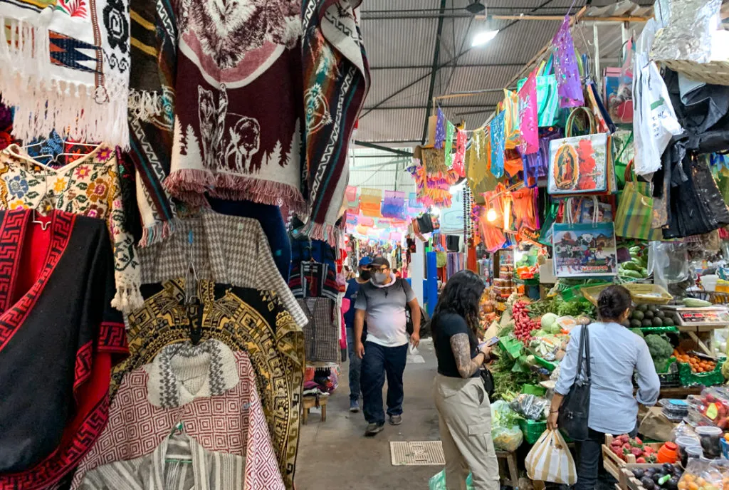 things to do in oaxaca markets mercado