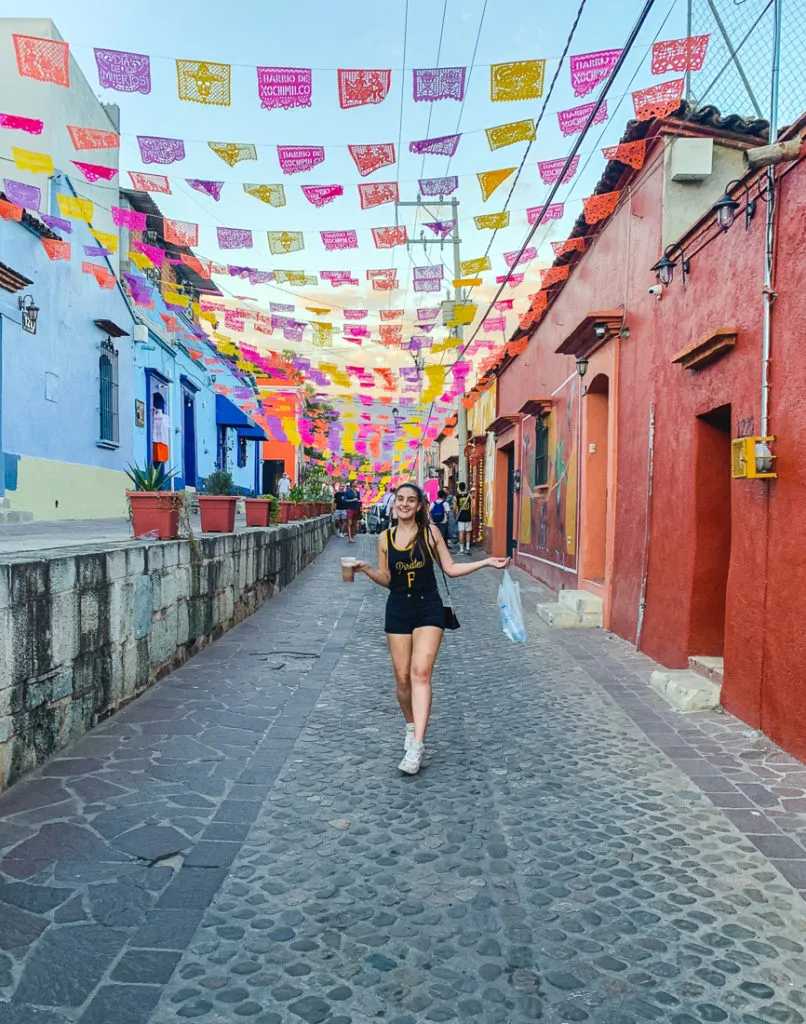 solo female backpacker girl in oaxaca streets - things to do in oaxaca mexico