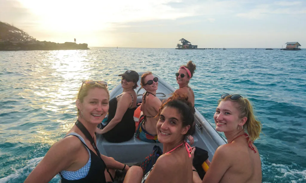 How to meet travellers & make friends as a solo backpacker